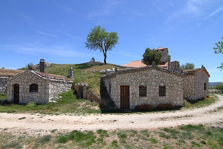 Moradillo De Roa Wineries 08